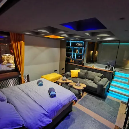 Smart Luxury Penthouse - Private Sauna, Hot-tub, Cinema At The Location In * Skopje