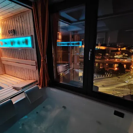 Smart Luxury Penthouse - Private Sauna, Hot-tub, Cinema At The Location In *