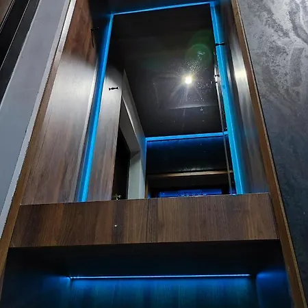 Smart Luxury Penthouse - Private Sauna, Hot-tub, Cinema At The Location In *