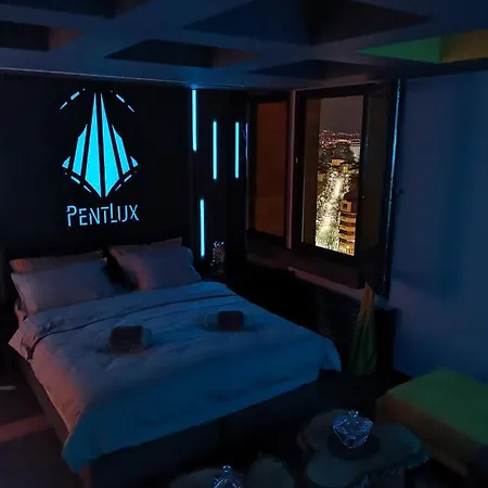 Smart Luxury Penthouse - Private Sauna, Hot-tub, Cinema At The Location In Skopje