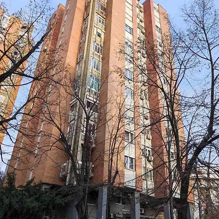 Smart Luxury Penthouse - Private Sauna, Hot-tub, Cinema At The Location In Skopje