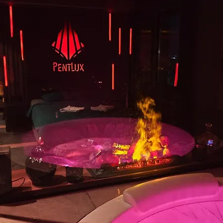 Smart Luxury Penthouse - Private Sauna, Hot-tub, Cinema At The Location In * Skopje