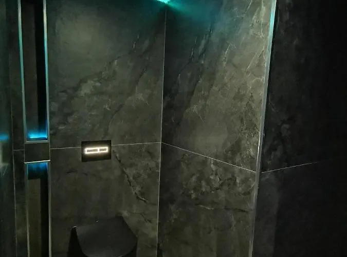 Apartment Smart Luxury Penthouse - Private Sauna, Hot-tub, Cinema At The Location In *