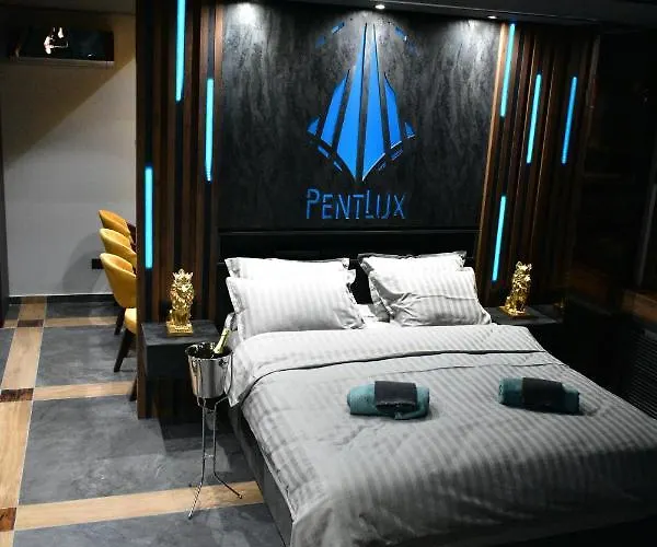 Smart Luxury Penthouse - Private Sauna, Hot-tub, Cinema At The Location In * Skopje