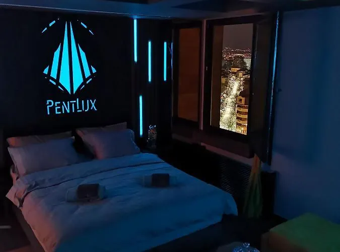 Smart Luxury Penthouse - Private Sauna, Hot-tub, Cinema At The Location In Skopje