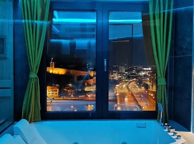 Smart Luxury Penthouse - Private Sauna, Hot-tub, Cinema At The Location In *