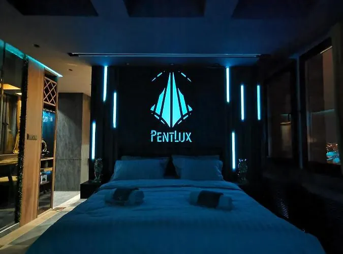 Appartement Smart Luxury Penthouse - Private Sauna, Hot-tub, Cinema At The Location In Skopje