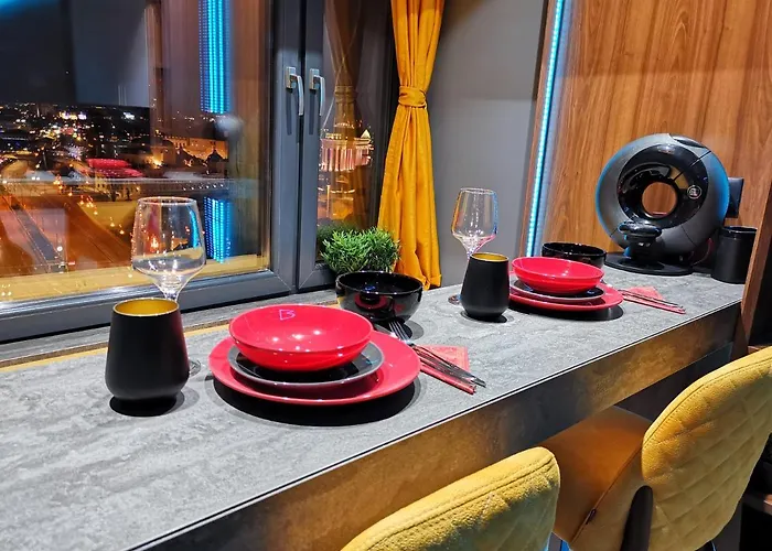 Appartement Smart Luxury Penthouse - Private Sauna, Hot-tub, Cinema At The Location In Skopje