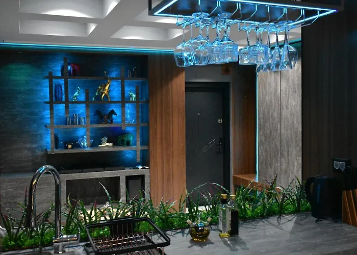 Smart Luxury Penthouse - Private Sauna, Hot-tub, Cinema At The Location In Skopje